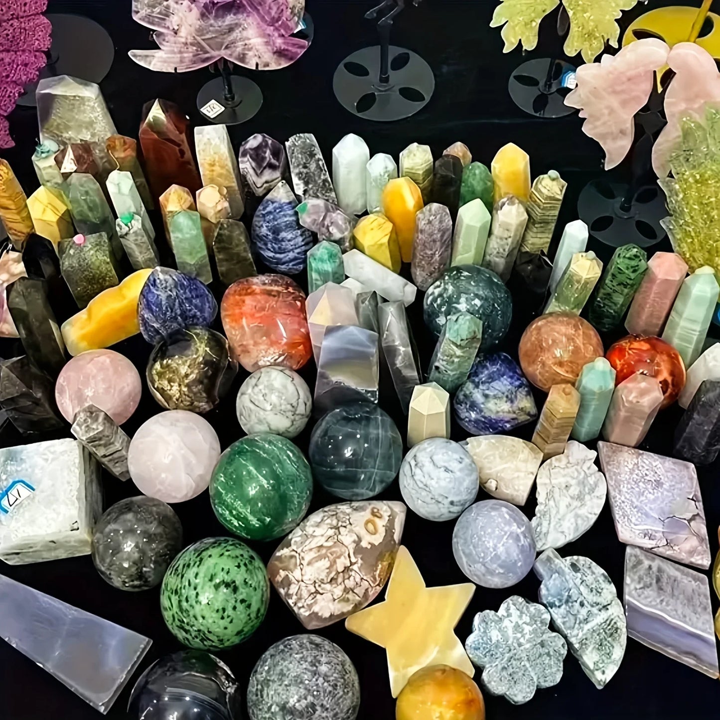 CrystalHola Crystal Gift Box Mixed Stones Home Decor